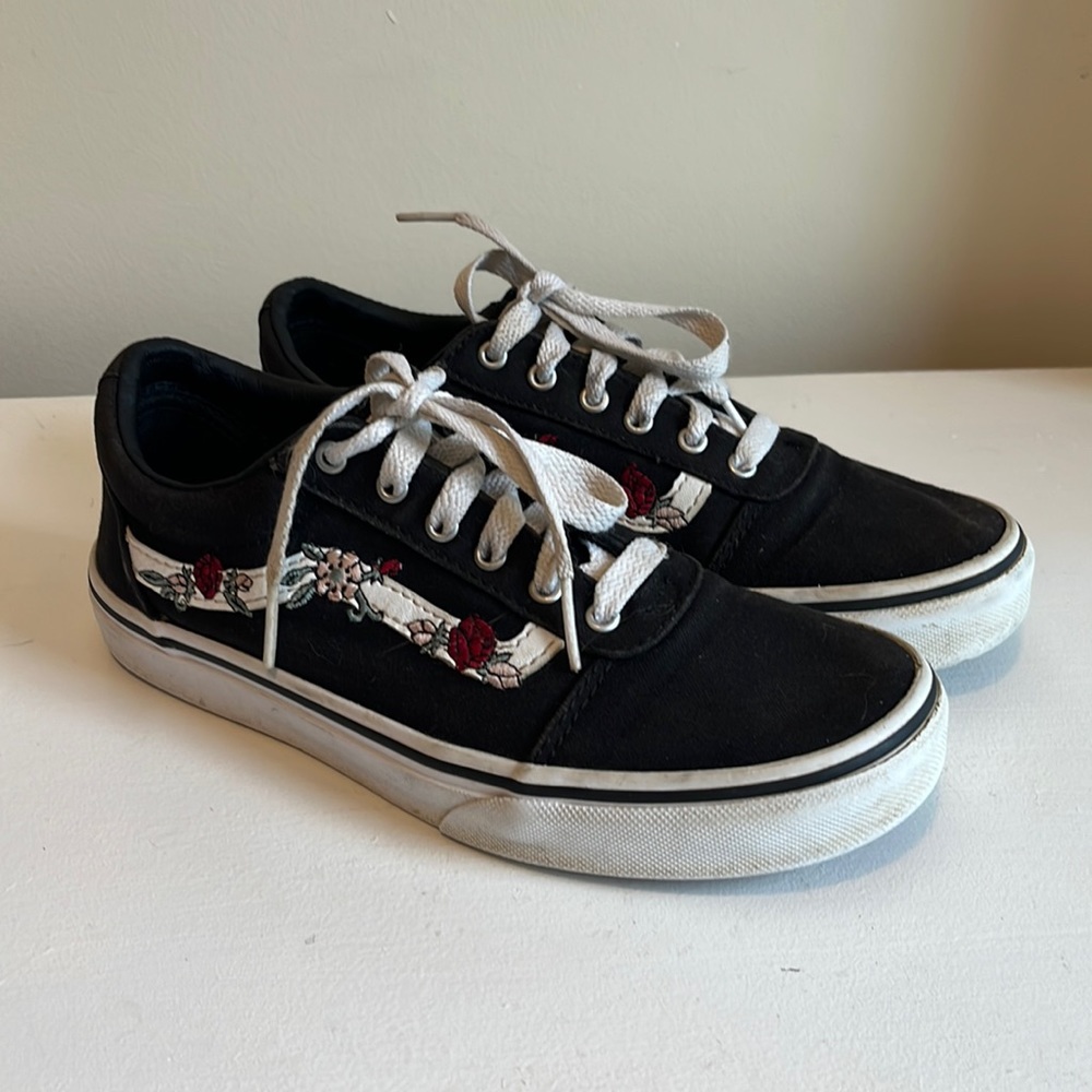 Vans Kid’s Old Skool Missy Rose Black Red Shoes Size 3 - Picture 2 of 9